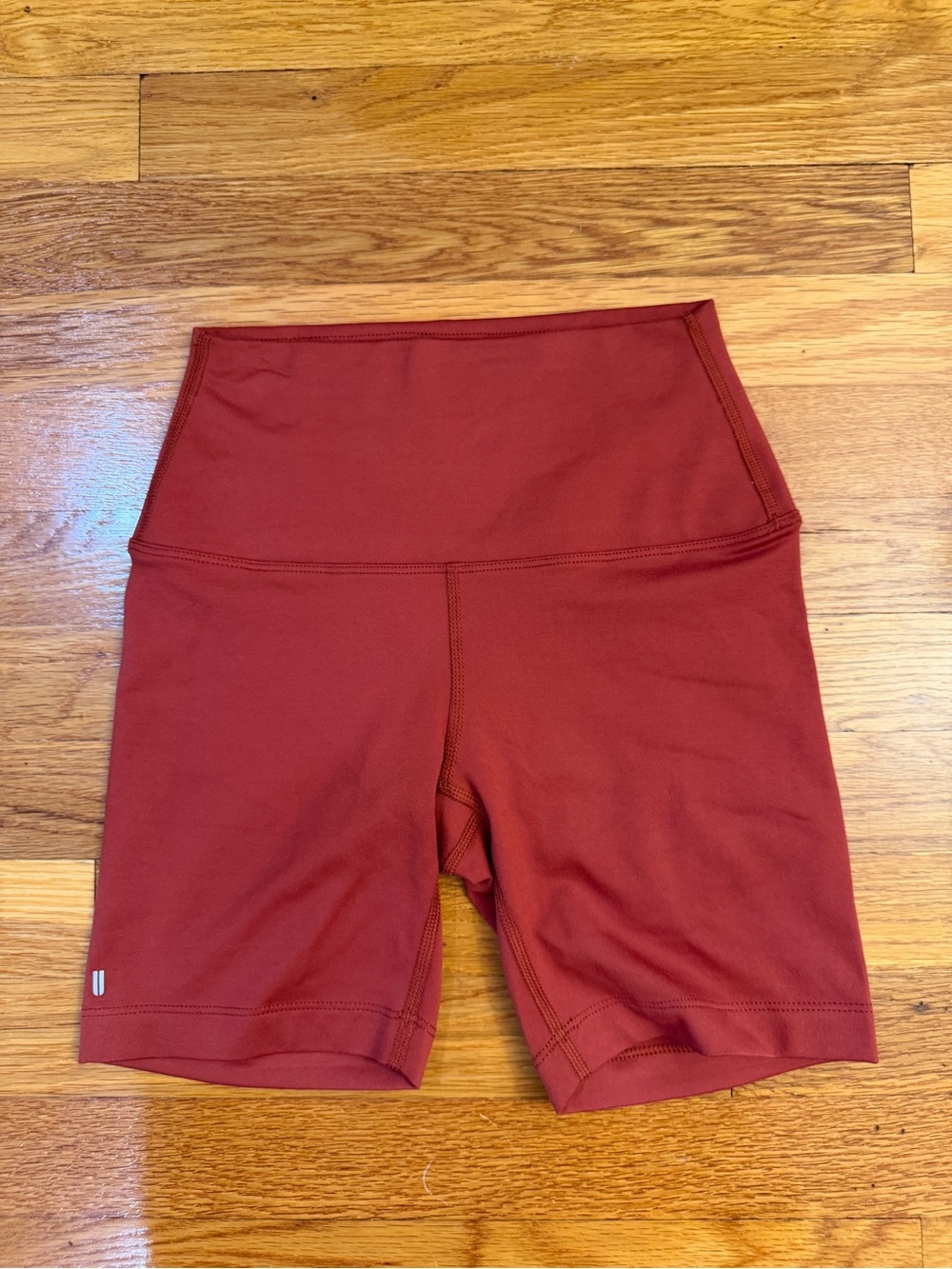 NOBULL High Rise 6.5" Bike Shorts in Rusty Red - Size XS